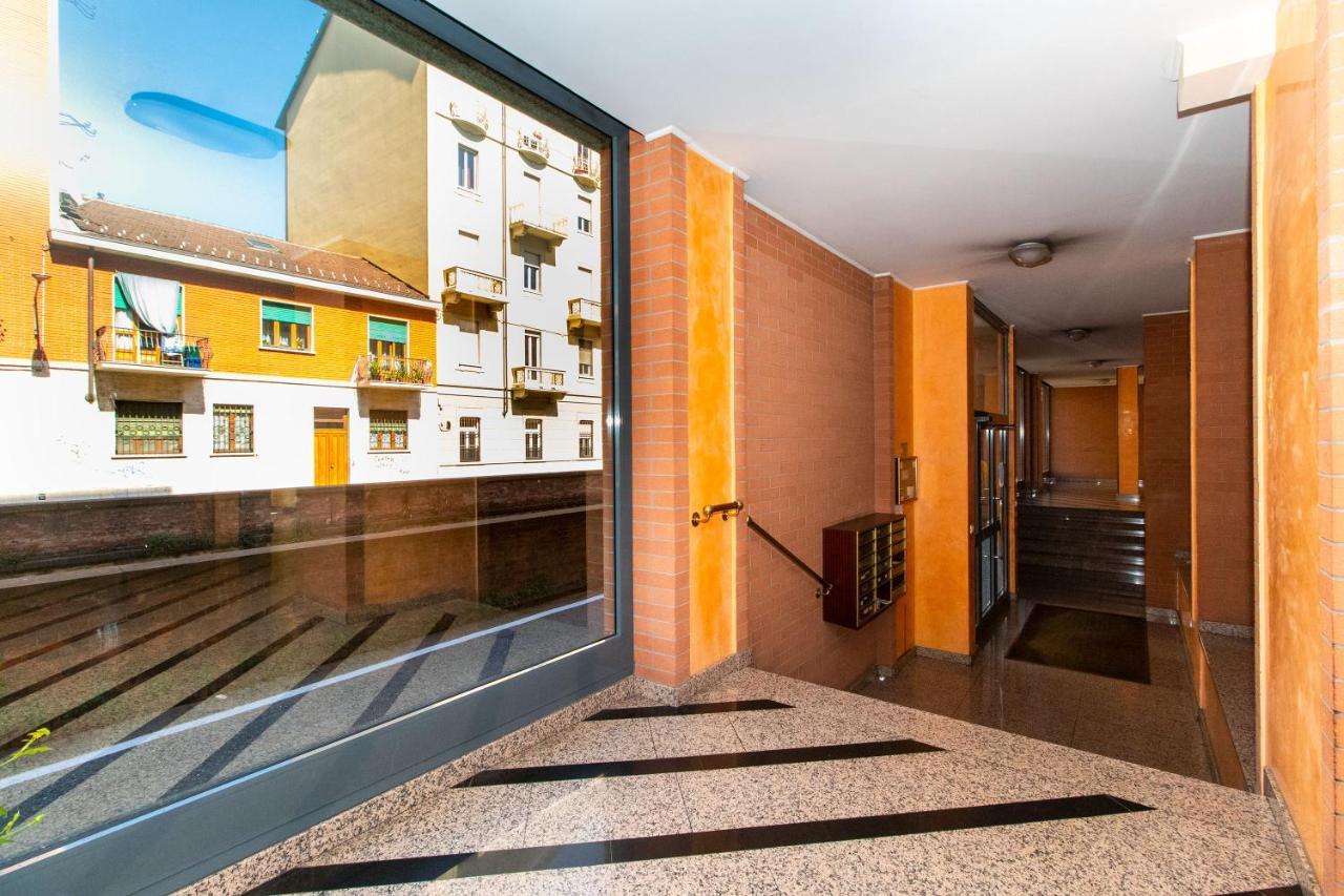 Come Casa Like Home Apartment With Parking Turín Exteriér fotografie