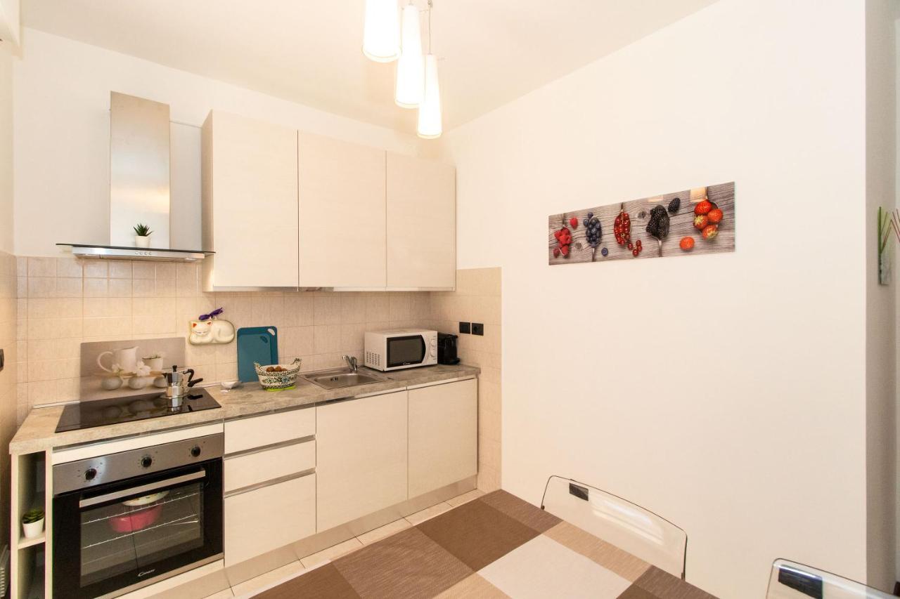 Come Casa Like Home Apartment With Parking Turín Exteriér fotografie