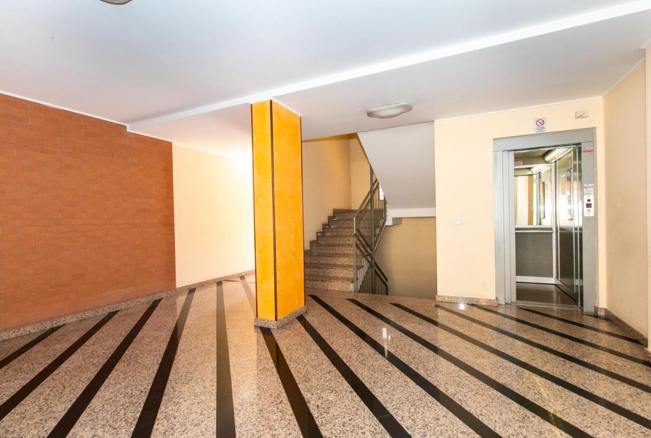 Come Casa Like Home Apartment With Parking Turín Exteriér fotografie
